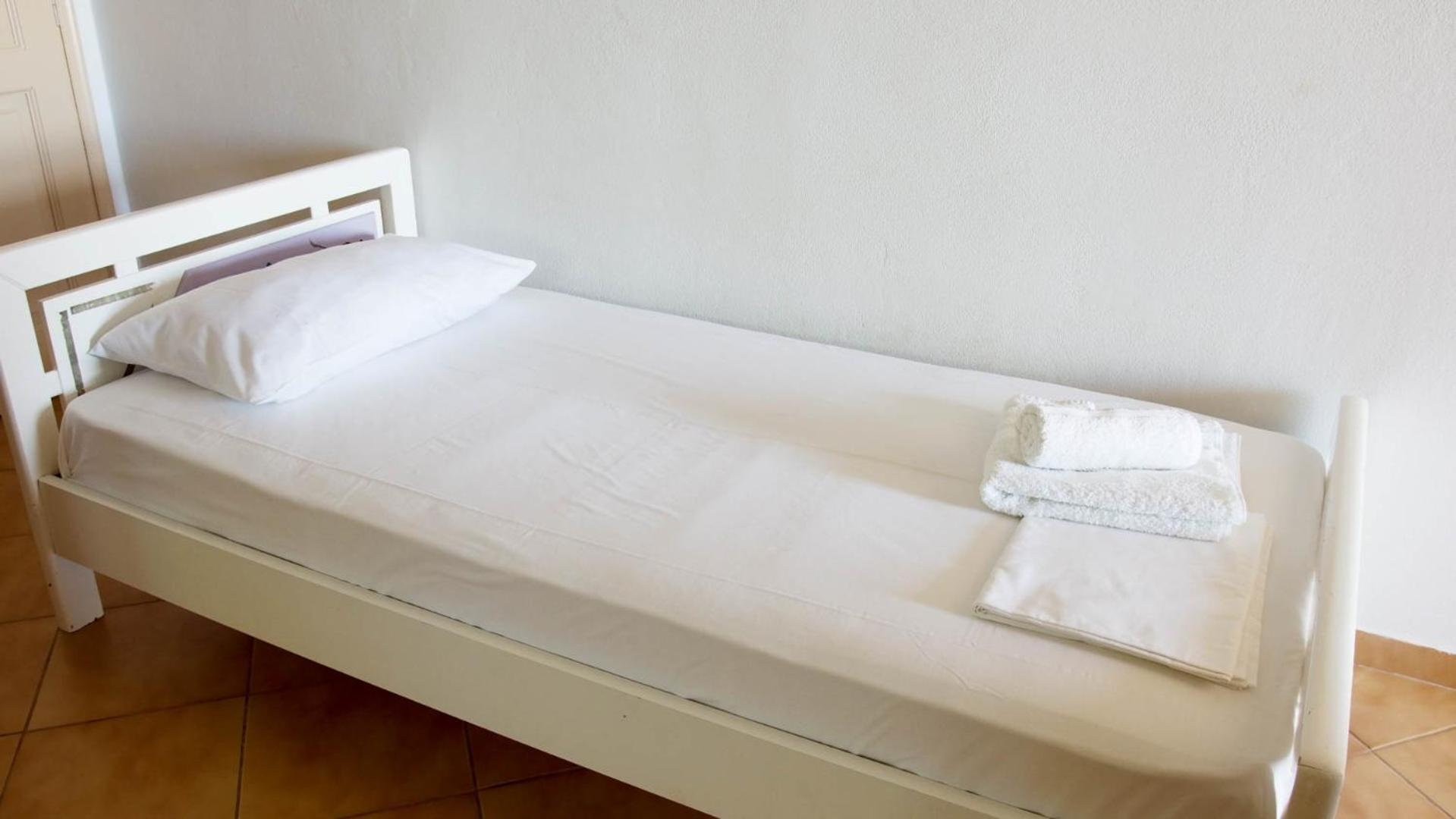 Guest House Suga 1 Qeparo Habitación foto