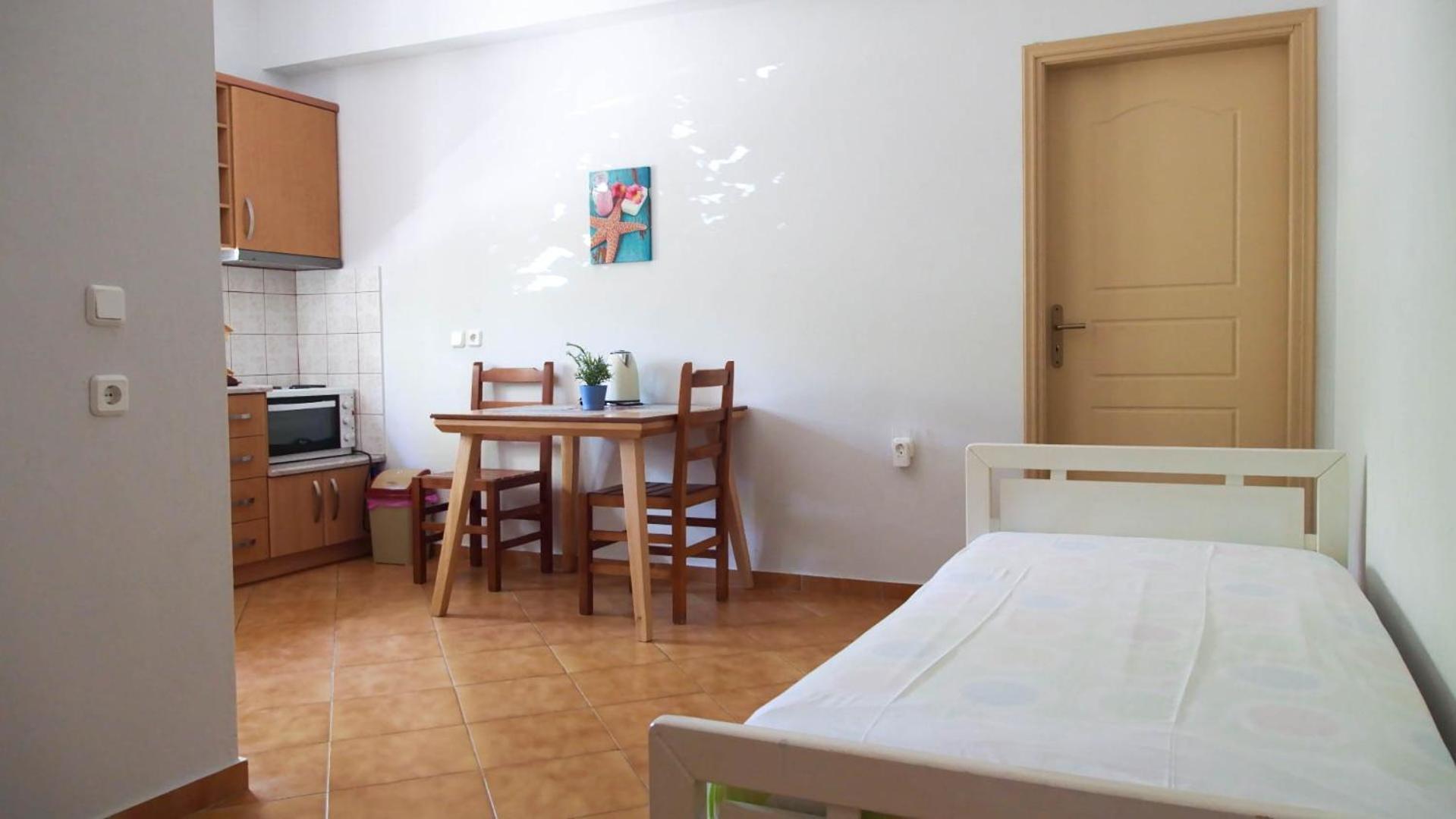 Guest House Suga 1 Qeparo Habitación foto
